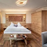 - Kleine Boutique Am Achensee 4*