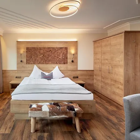 - Kleine Boutique Am Achensee 4*