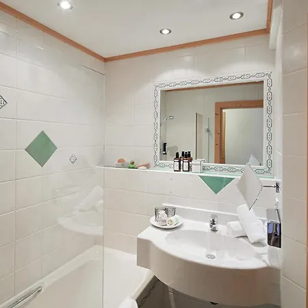 Hotel Central 4*