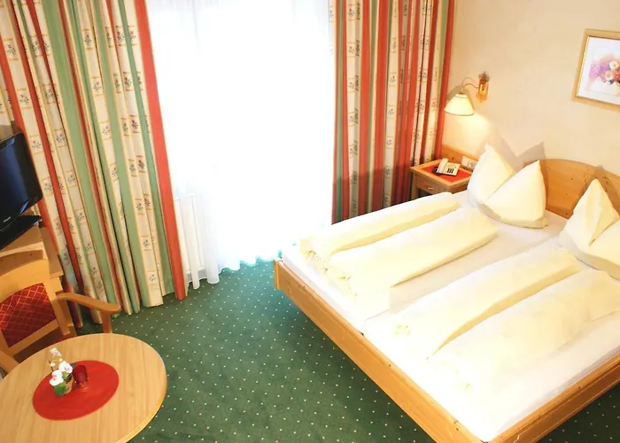 - Kleine Boutique Am Achensee 佩尔蒂绍